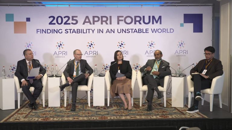 Decoding the Global (Dis)Order